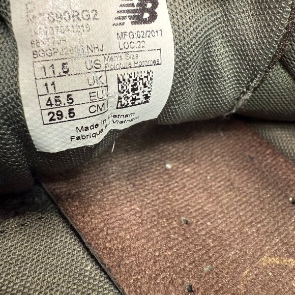 New Balance 690v2 Mens Size 11.5 Gray All Terrain Running Shoes Mesh - Picture 3 of 8